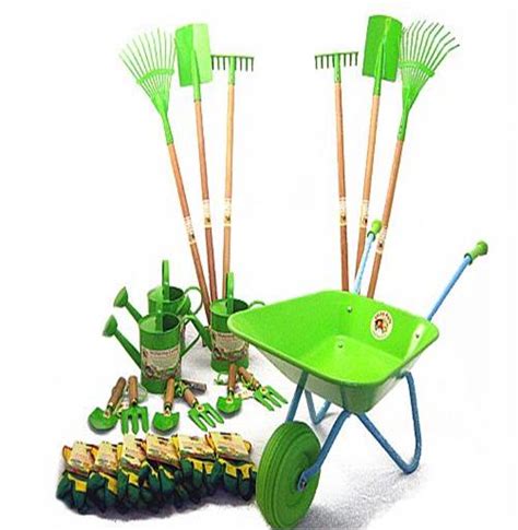winter garden tool store.